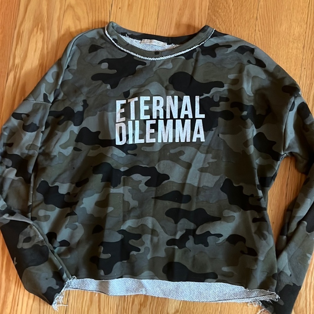Zara sweatshirt